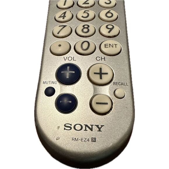 Remote Control Universal Sony RM-EZ4 Big Button 2 Device Silver Original Tested - Picture 2 of 4
